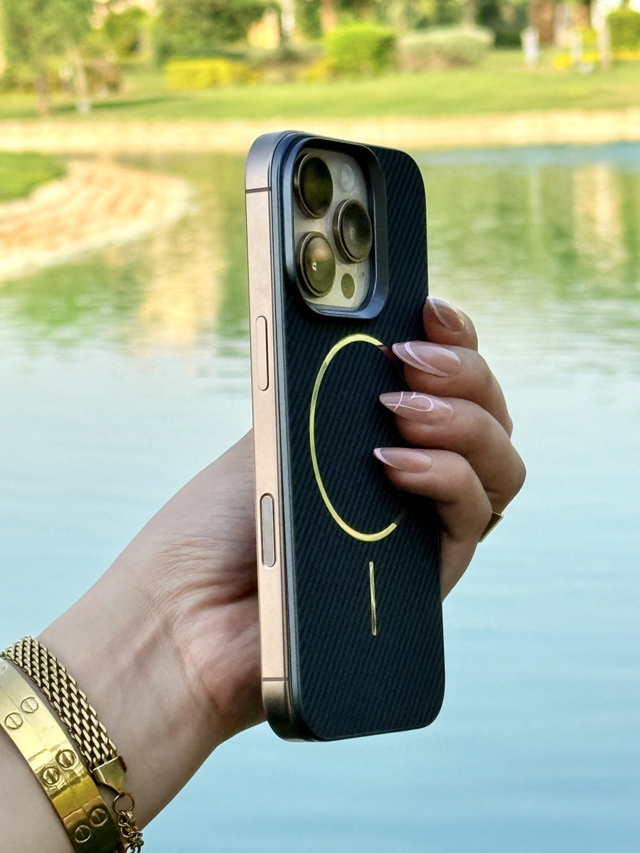 SLIM MAGNETIC IPHONE CASE BACKPLATE