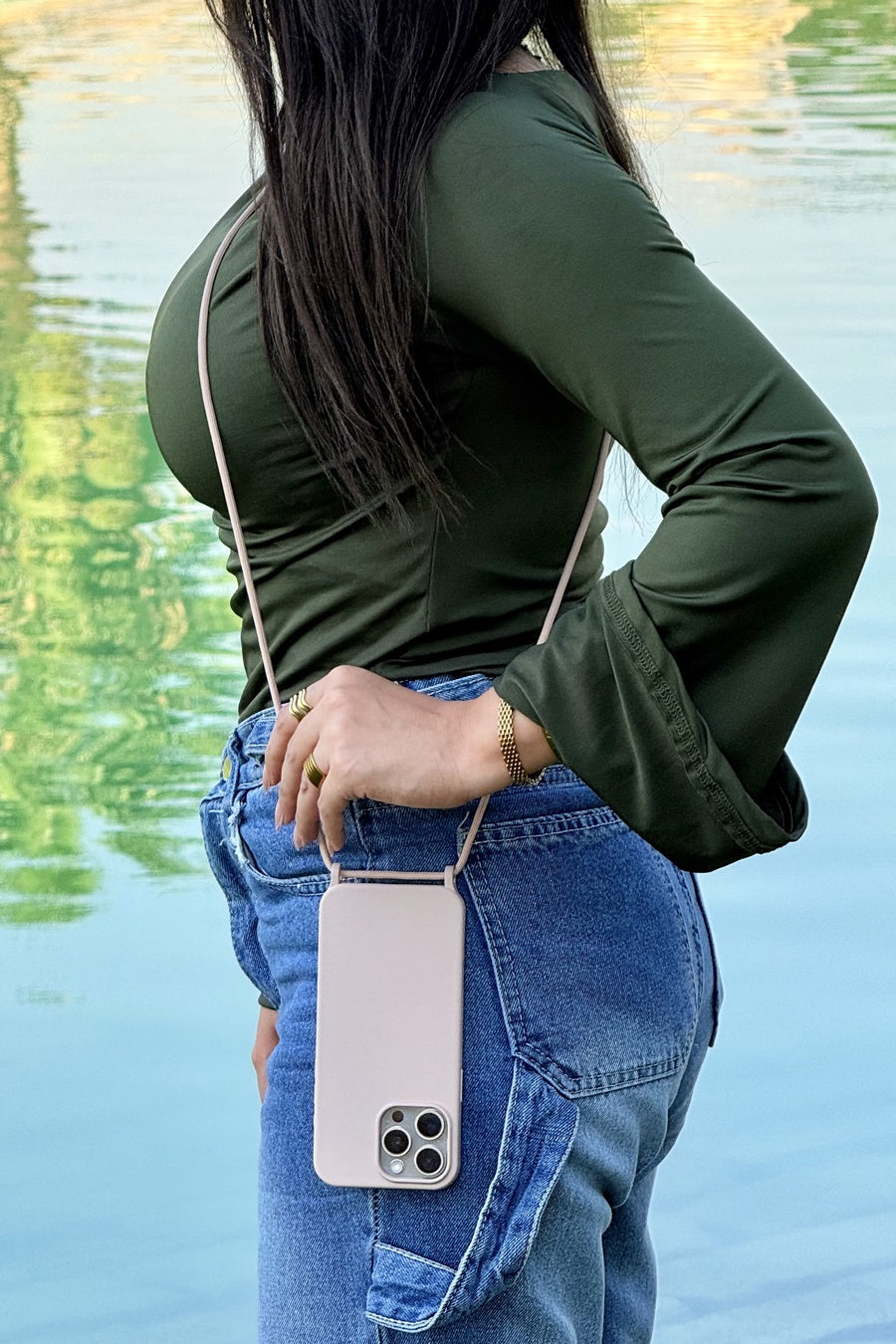 SILICONE CASE & LANYARD FOR IPHONE & ANDROID